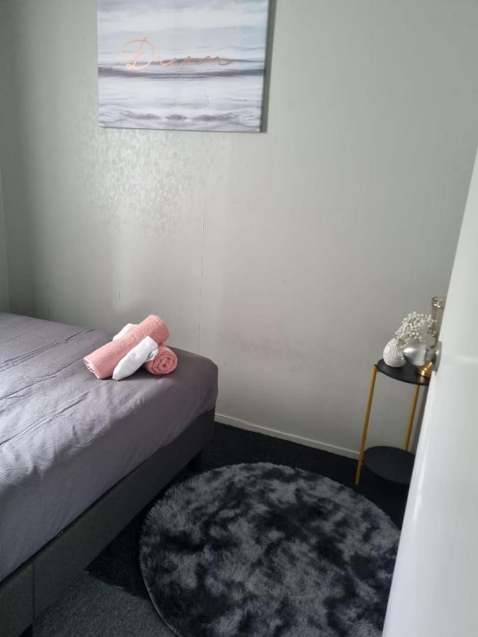 Apartamento Auckland Accomodation Near Airport Exterior foto